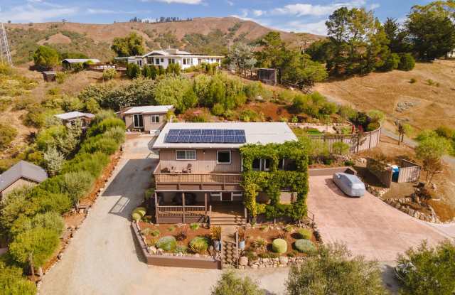 West Marin Luxury Retreat – Private Estate with Panoramic Views - 39 Fire Road, Woodacre, CA 94973