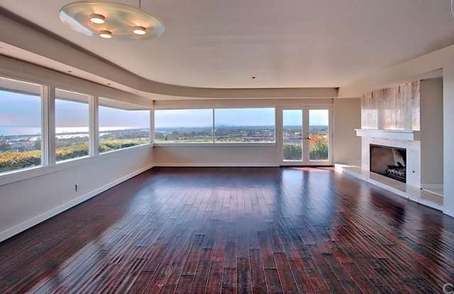 2719 Pebble Drive Gallery 3