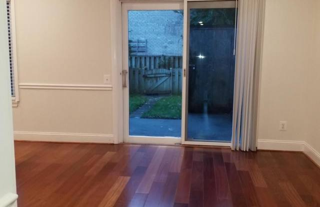 9516 TIPPETT Lane Gallery 3