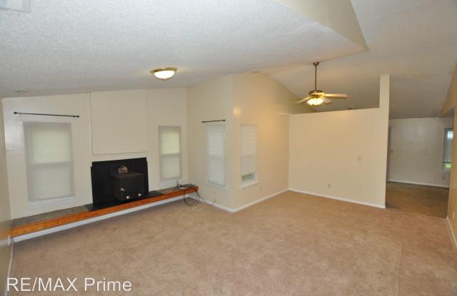 3884 Meadowbrook Ct. Gallery 3
