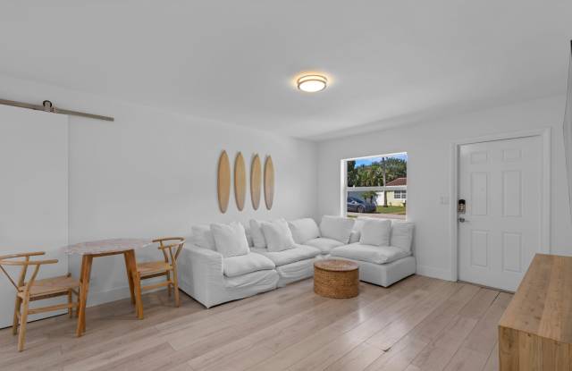 212 SE 1st Avenue photos photos
