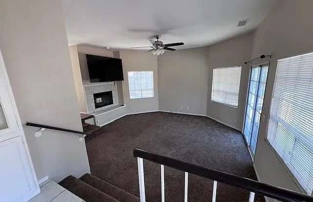 9960 W Lilac Gallery 4