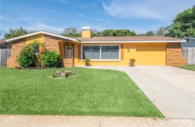 1560 Simmons Drive - 1560 Simmons Drive, Largo, FL 33756