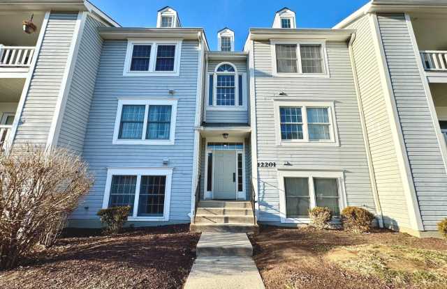 12201 SAINT PETER Court unit: D - 12201 Saint Peter Court, Germantown, MD 20874