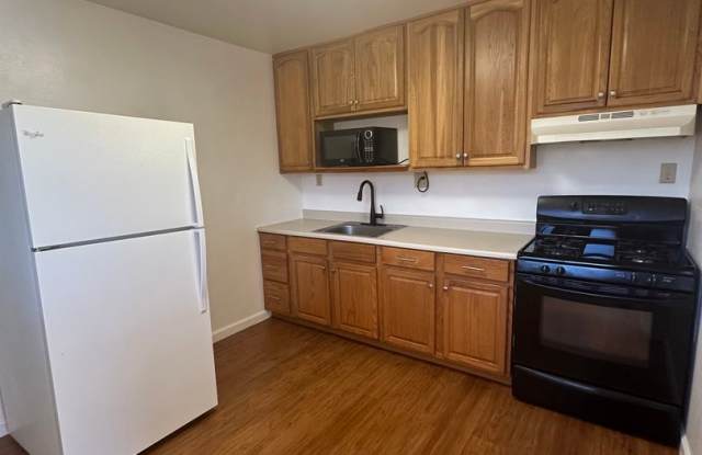 Cozy and Cute 1 bedroom 1 bathroom duplex in Vacaville! photos photos