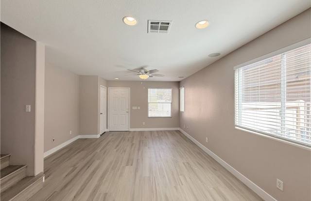 7888 Millbrookshire Way Gallery 4