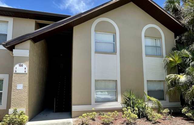 100 Summer Place NE photos photos