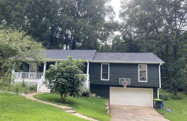 1476 Glynn Oaks Circle Southwest - 1476 Glynn Oaks Circle Southwest, Cobb County, GA 30008