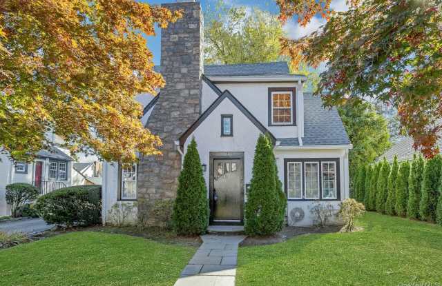 164 Nelson Road - 164 Nelson Road, Scarsdale, NY 10583