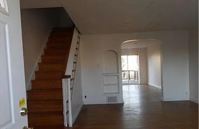 822 E 15th St Gallery 2