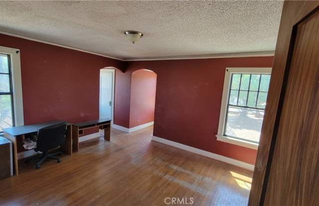 120 W Marshall photos photos 120 W Marshall photos photos