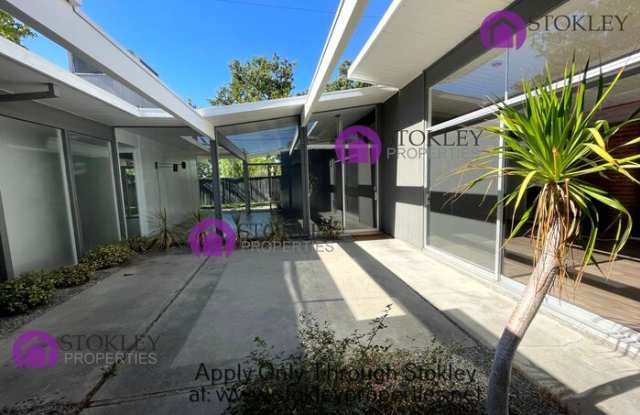 112 Los Cerros Avenue Gallery 2