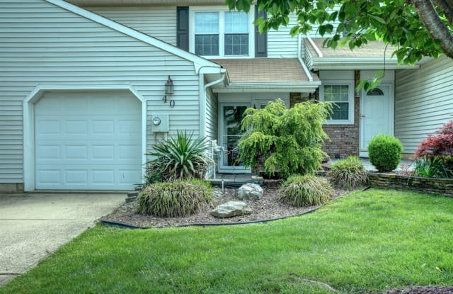 40 Staghorn Drive - 40 Staghorn Drive, Middlesex County, NJ 07747