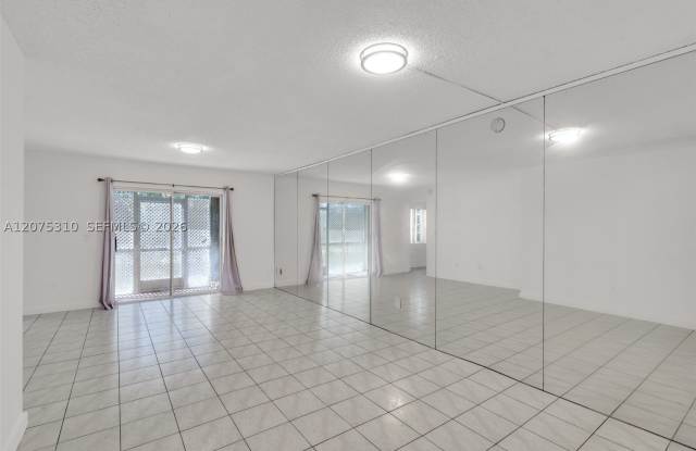 426 NE 210th Cir Ter Gallery 3