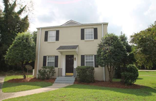 Exclusively Offered by Muse Realty, LLC photos photos