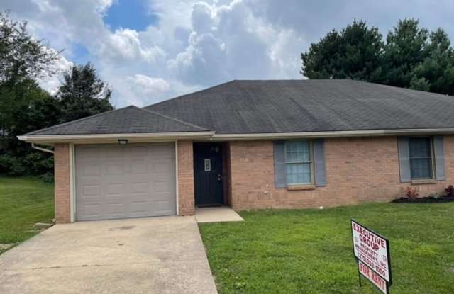 MAKE THIS BEAUTIFUL 2 BED, 2 FULL BATH YOUR NEW HOME 104-A COTTAGE CIRCLE, ELIZABETHTOWN Gallery 1