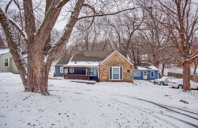 707 N Forest Ave - 707 North Forest Avenue, Independence, MO 64050