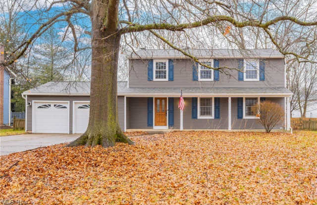 472 Gresham Drive - 472 Gresham Drive, Fairlawn, OH 44333