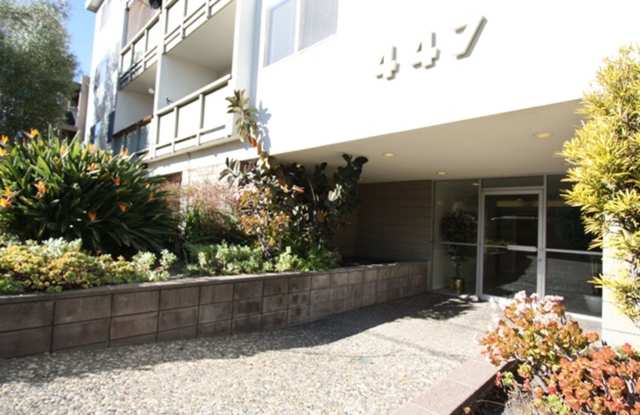 1p174 - 447 Orange Street photos photos