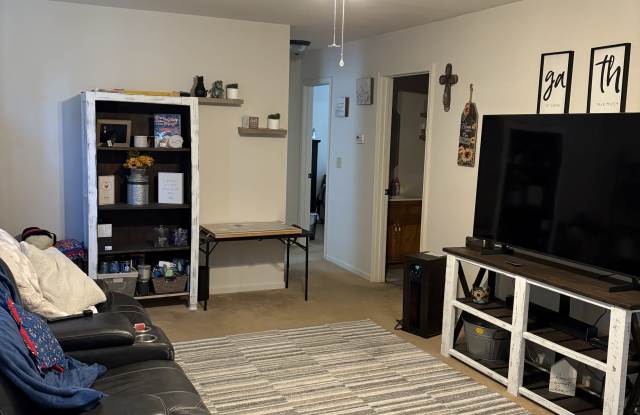 602 Countryside Drive - 1 Gallery 2