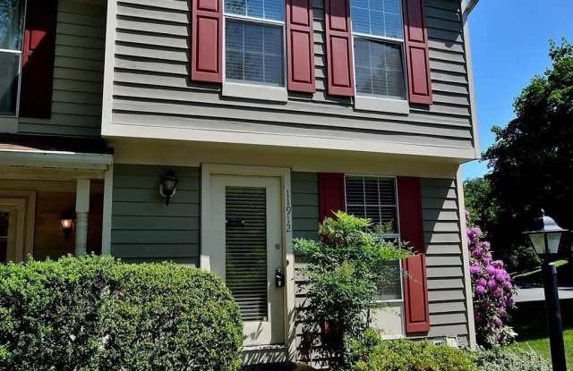11912 FIELDTHORN COURT photos photos