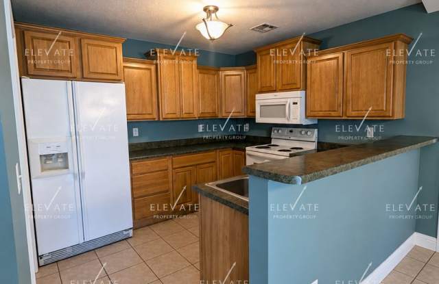 FOR RENT – Gorgeous 3 Bed, 2 Bath Home in Webb City! Pets Welcome! Gallery 4