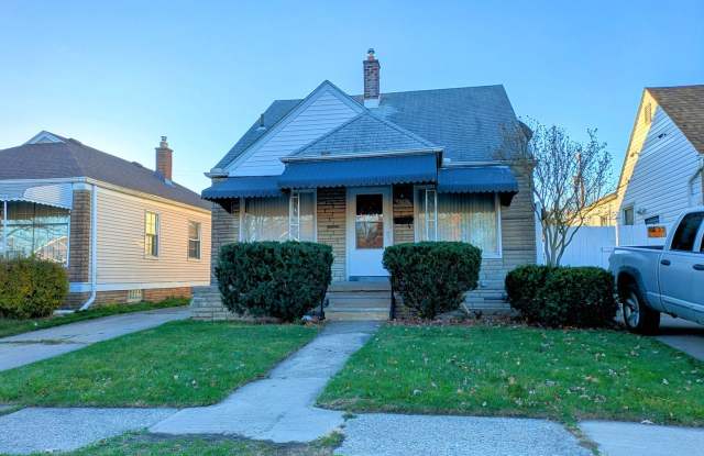 6761 Memorial 3bed/1bath with new kitchen and bath located in Herman Gardens - 6761 Memorial Avenue, Detroit, MI 48228