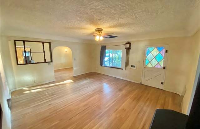 1295 Cedar Street Gallery 2