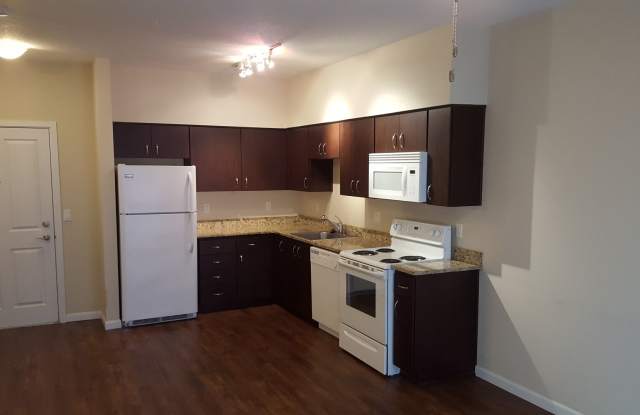 Cathedral Park Apartments Gallery 2