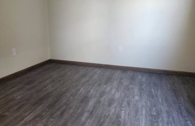 484 Western Ave. photos photos