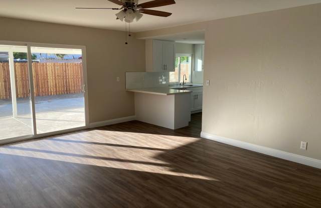 2219 Medina Avenue Gallery 4