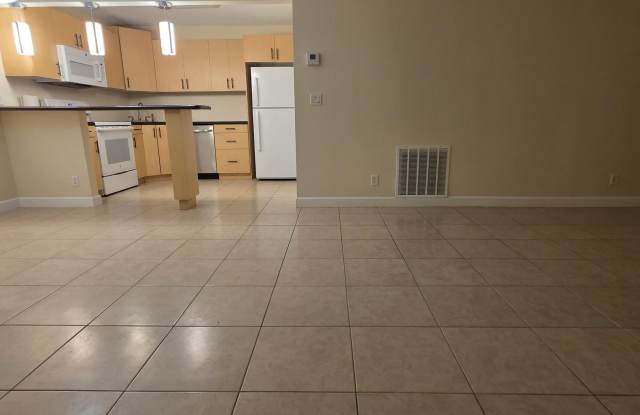 4731 SABLE PINE Circle Gallery 2