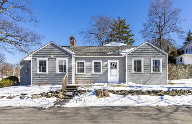 113 LIVINGSTON ST - 113 Livingston Street, Poughkeepsie, NY 12601