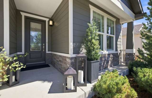25329 East Lake Pl Gallery 1