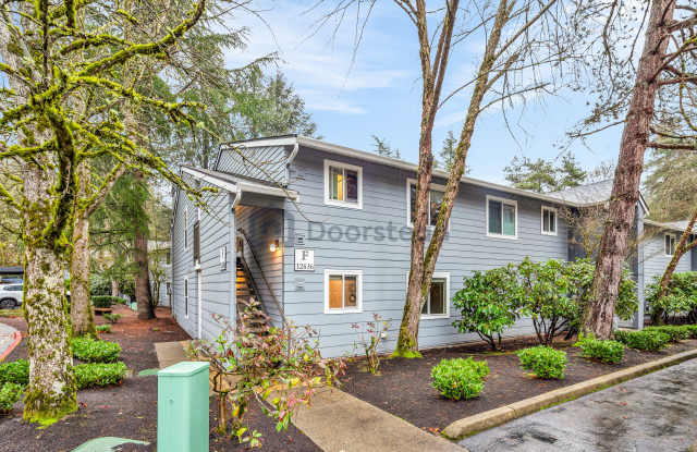 12636 100th Ln Ne - 12636 100th Lane Northeast, Kirkland, WA 98034