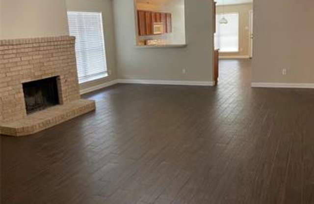 9804 Fillmore Drive Gallery 2