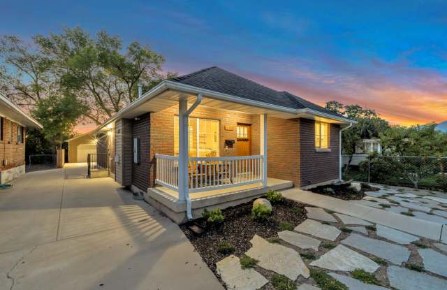 2855 Fowler Avenue photos photos