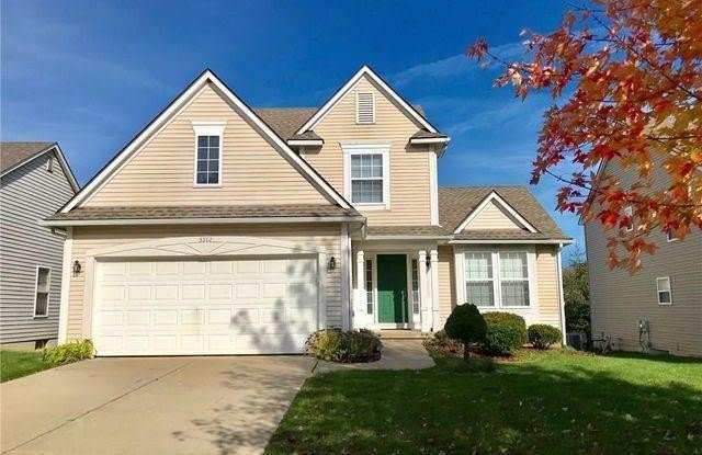 3382 CROMWELL Road photos photos