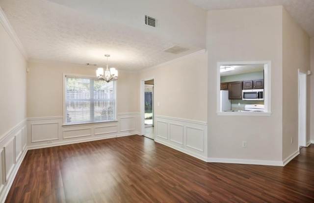 2310 Winthrope Way Drive Gallery 4