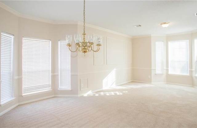 1725 Falmouth Drive Gallery 4