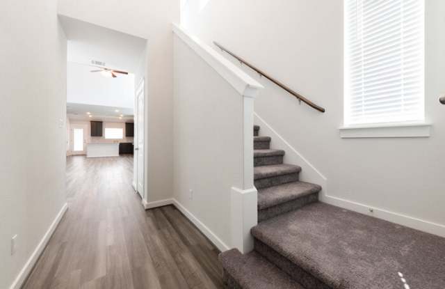 16903 Alturas Avenue Gallery 2