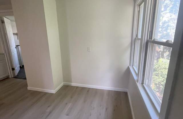 159 Summit Street - 2 photos photos