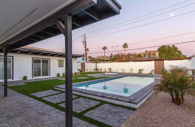 4119 N 4TH Avenue Gallery 2