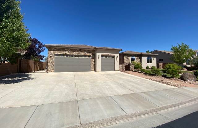 1127 S 375 E - 1127 South 375 East, Ivins, UT 84738