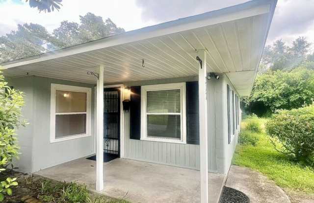 217 Mercer Avenue photos photos