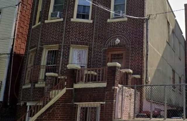 1827 Amethyst Street unit: 2Fl photos photos