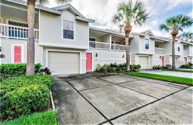 225 SUN VISTA COURT N - 225 Sun Vista Court North, Treasure Island, FL 33706