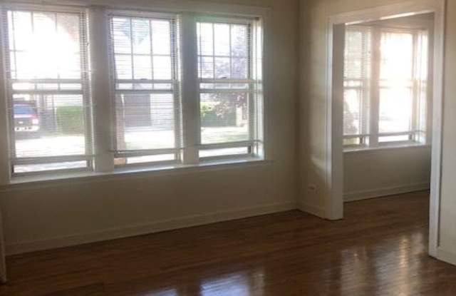 4852 W Wrightwood Ave B1 - 4852 W Wrightwood Ave, Chicago, IL 60639