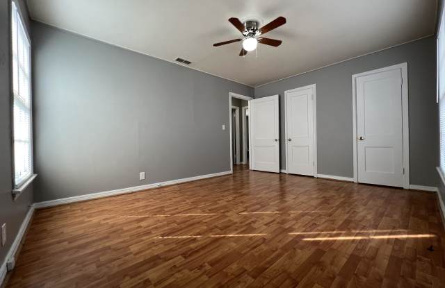 4330 Boren Avenue Gallery 2