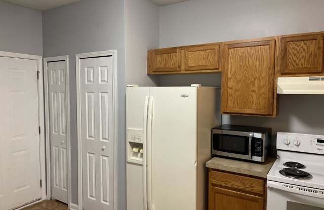 4734 Playpen Dr Gallery 3